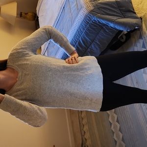 Comfy Cozy Anne Taylor Loft Grey Sweater